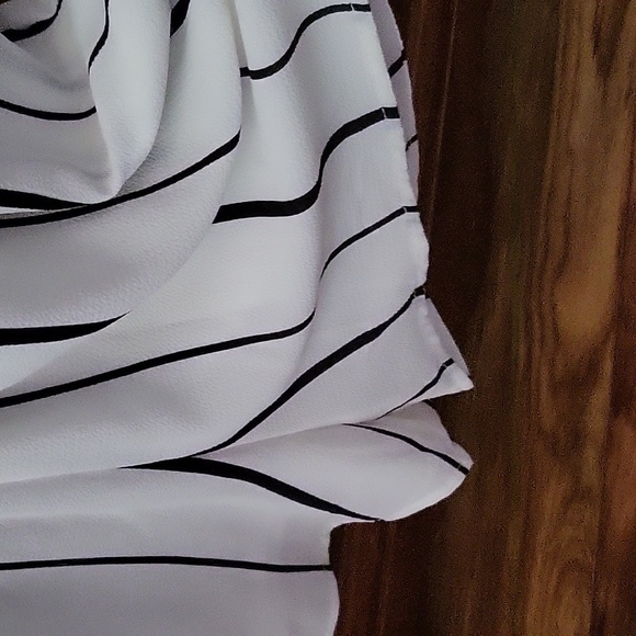 Romper - Picture 4 of 5